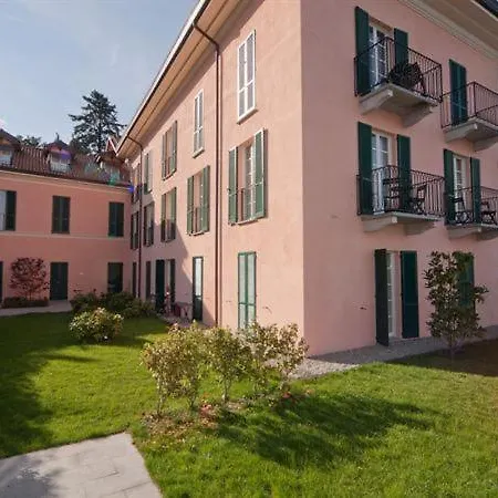 Appartement Sleeps 5 Pool Meina